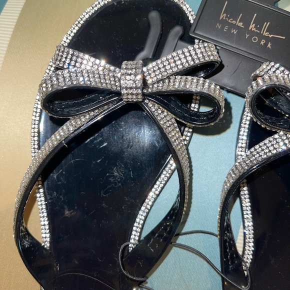Nicole Miller crystal and rubber thongs - Picture 3 of 4